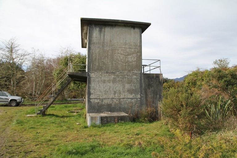 Photo of property in 429 Wilsons Lead Road, Westport, Cape Foulwind, 7892