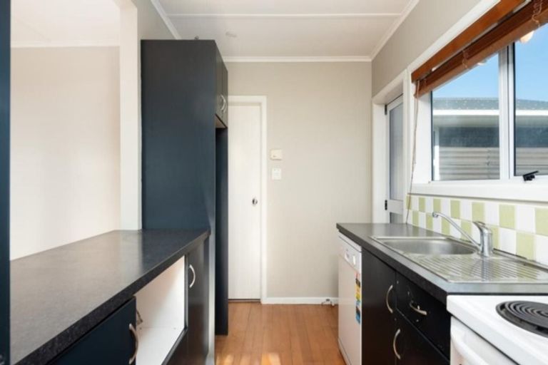 Photo of property in 107 Karewa Parade, Papamoa Beach, Papamoa, 3118