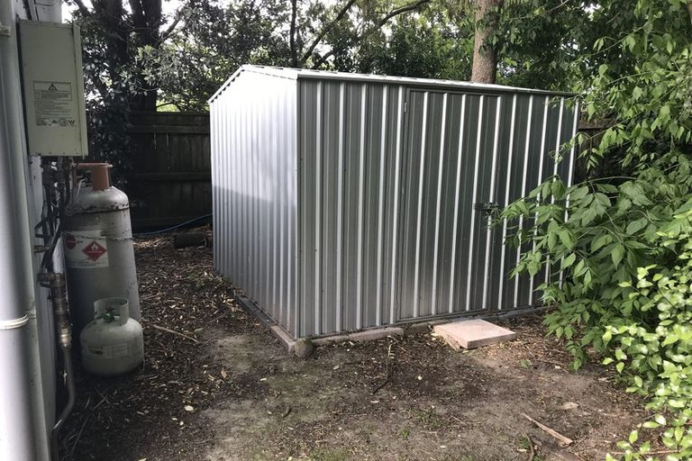 Photo of property in 16 Parau Street, Kaiti, Gisborne, 4010