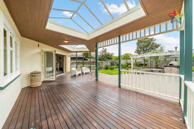 Photo of property in 183 Waiwhetu Road, Waterloo, Lower Hutt, 5011