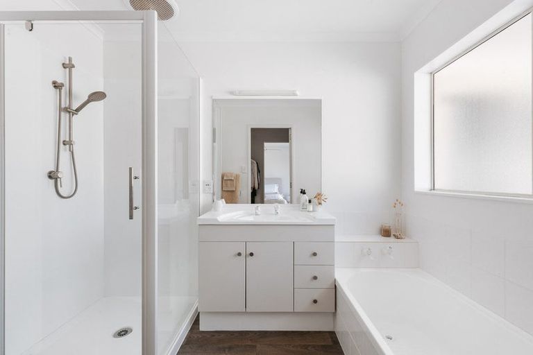 Photo of property in 7 Reef Avenue, Papamoa Beach, Papamoa, 3118