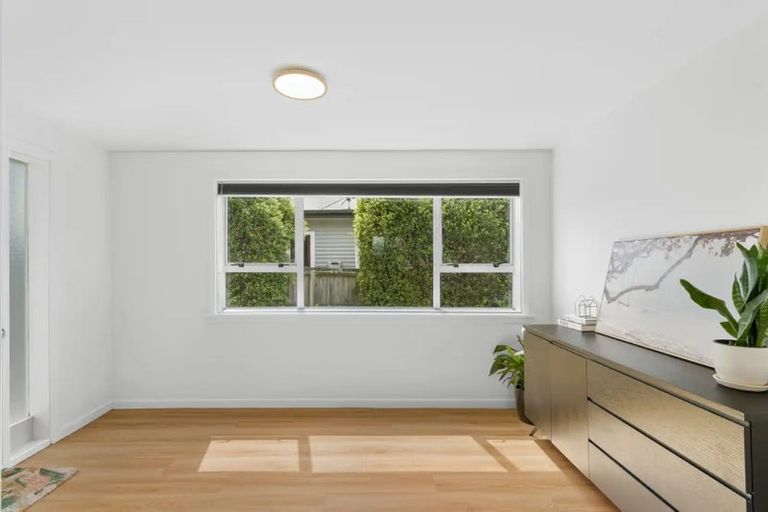 Photo of property in 166 Lyttelton Street, Spreydon, Christchurch, 8024