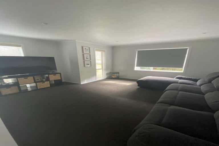 Photo of property in 132 Te Manatu Drive, Huntington, Hamilton, 3210