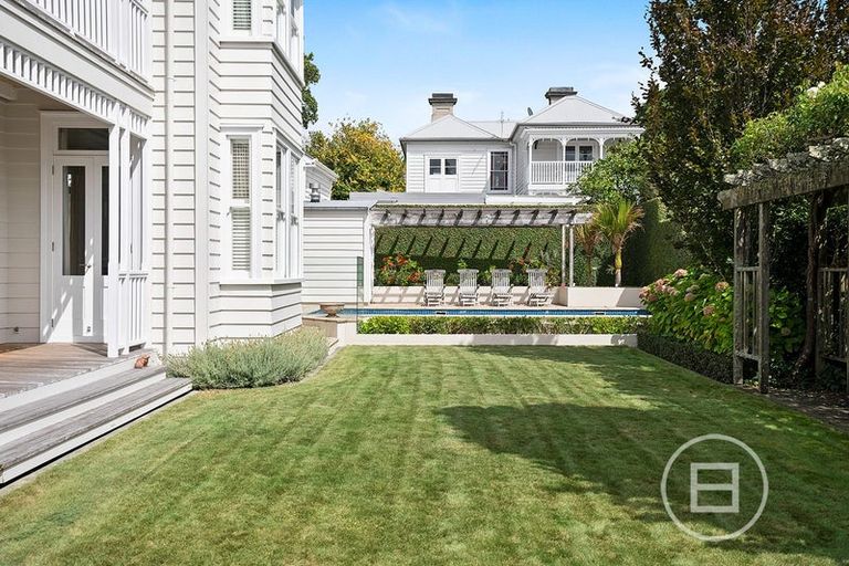 Photo of property in 26-28 Arthur Street, Freemans Bay, Auckland, 1011