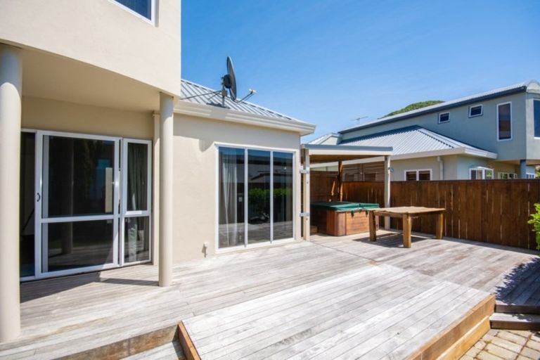 Photo of property in 27a Beach Road, Waikawa, Picton, 7220