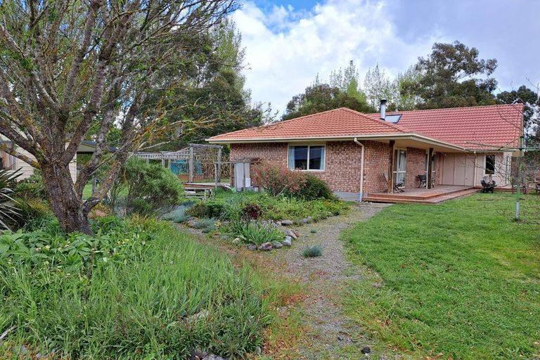 Photo of property in 345 Birch Hill Road, Okuku, Rangiora, 7473