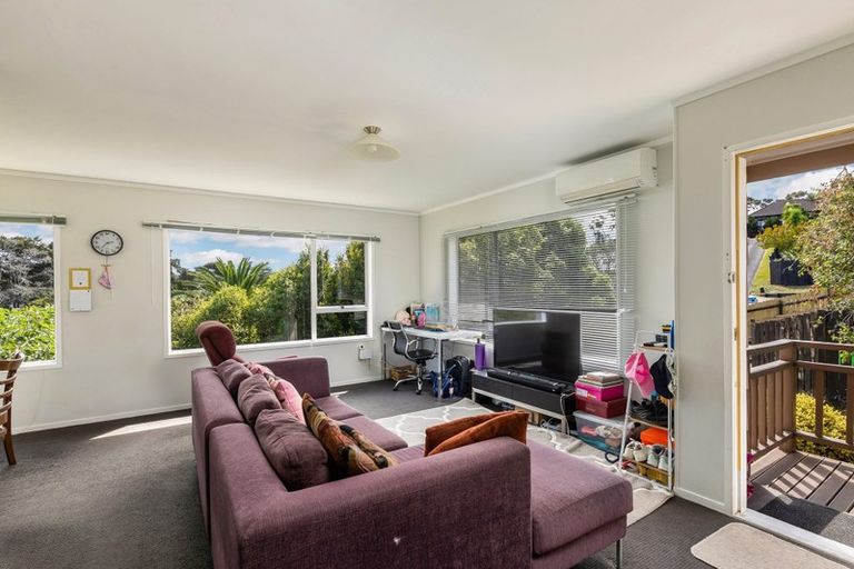 Photo of property in 1/95b Captain Scott Road, Glen Eden, Auckland, 0602