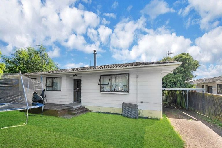 Photo of property in 4 Antalya Place, Manurewa, Auckland, 2102