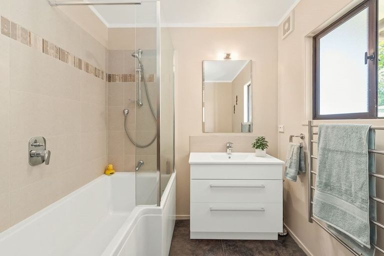 Photo of property in 141 Dennis Road, Kaipara Flats, Warkworth, 0981