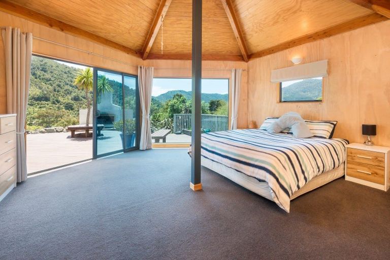 Photo of property in 7 Soucis Lane, Okiwi Bay, French Pass, 7193