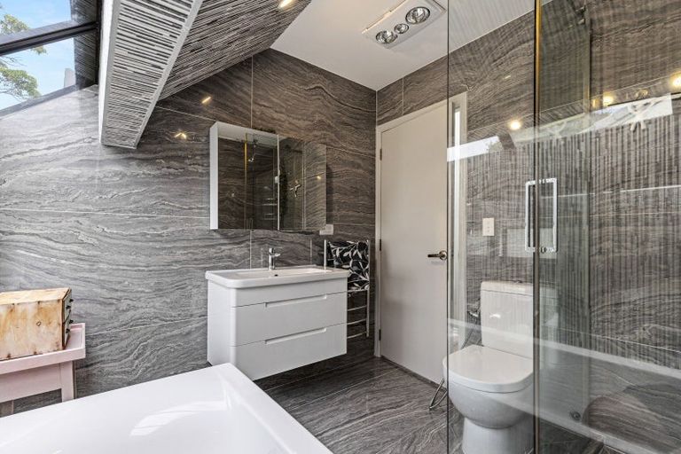 Photo of property in 18 Wiseley Road, Hobsonville, Auckland, 0618