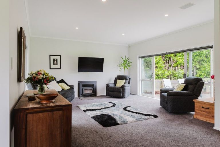 Photo of property in 69 Williams Road, Tokomaru, Palmerston North, 4474