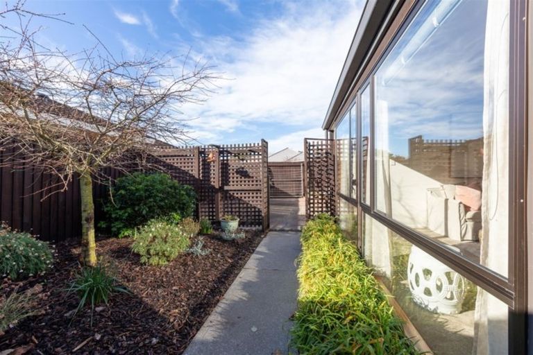 Photo of property in 3/6 Hawea Place, Mairehau, Christchurch, 8052