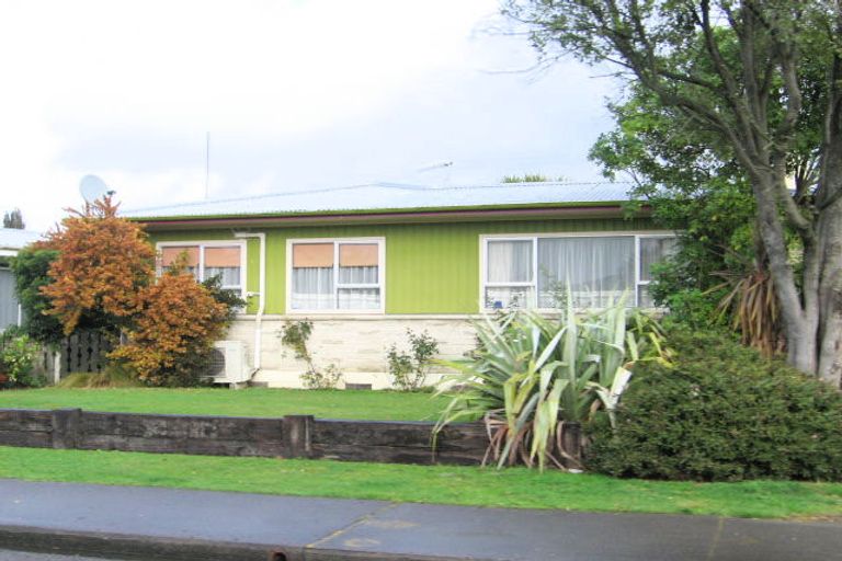 Photo of property in 820 Huia Street, Camberley, Hastings, 4120