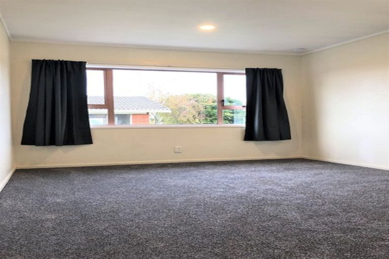 Photo of property in 1/13 Heron Place, Pakuranga Heights, Auckland, 2010