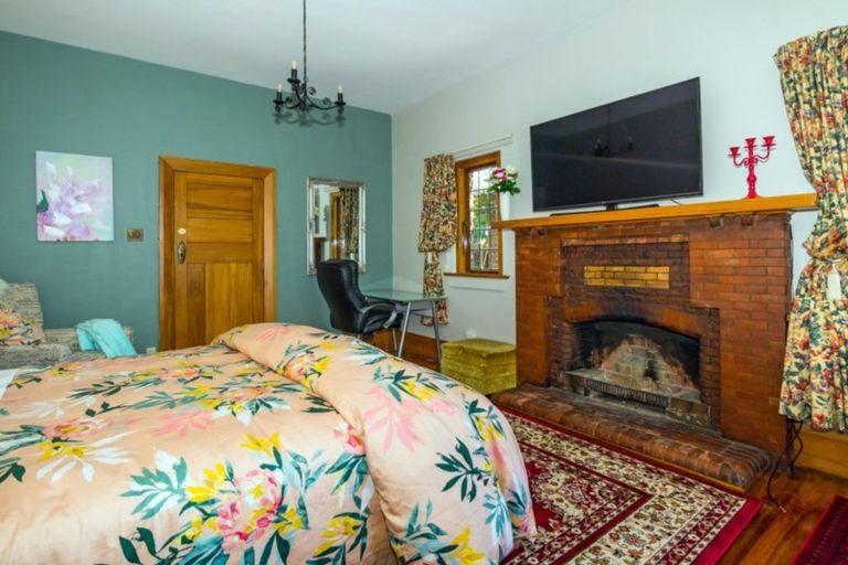 Photo of property in 5 Campbell Street, Geraldine, 7930