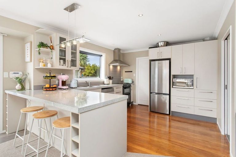 Photo of property in 45 Harris Crescent, Papanui, Christchurch, 8053