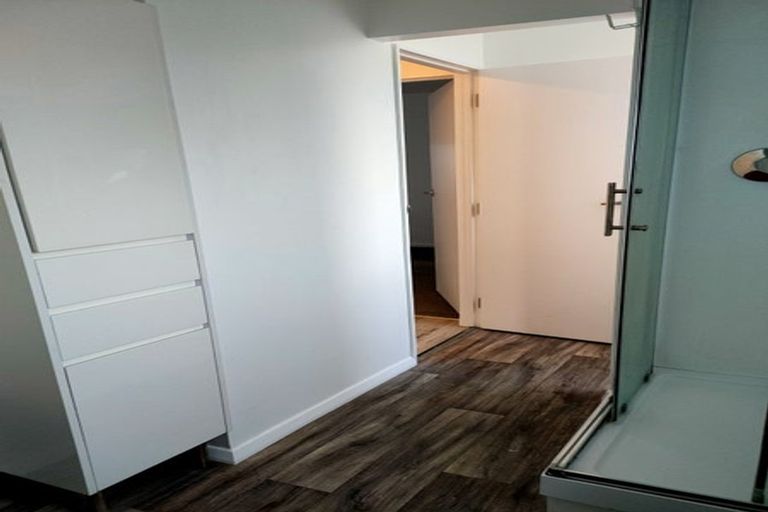 Photo of property in 19/125 Queens Drive, Lyall Bay, Wellington, 6022