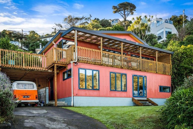 Photo of property in 13a Ferry Road, Days Bay, Lower Hutt, 5013