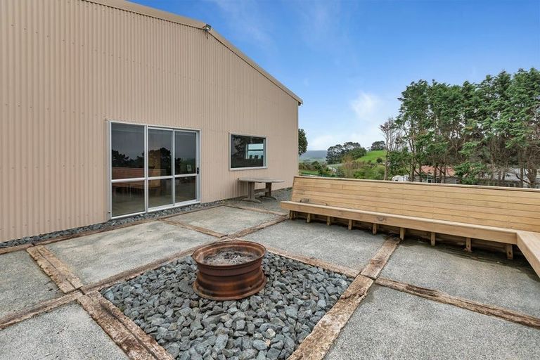 Photo of property in 120 North Camp Road, Waipu, 0582