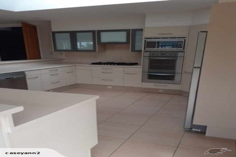 Photo of property in 76 Glenstrae Road, Redcliffs, Christchurch, 8081