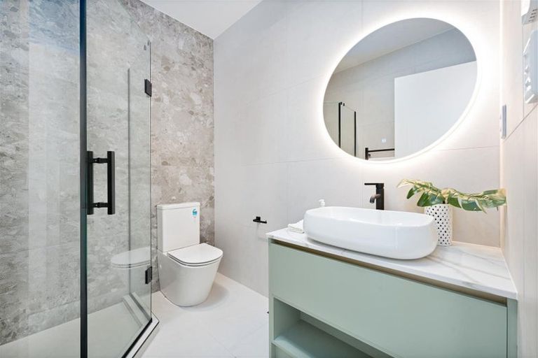 Photo of property in 67 Maungakaraka Road, Karaka, 2580