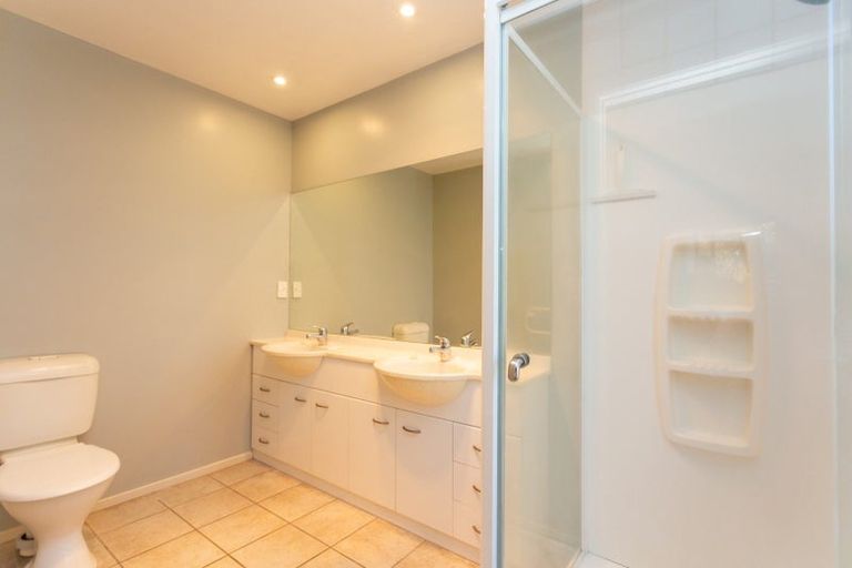 Photo of property in 132a Ilam Road, Ilam, Christchurch, 8041