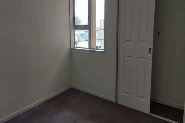 Photo of property in 2 Northridge Terrace, Massey, Auckland, 0614