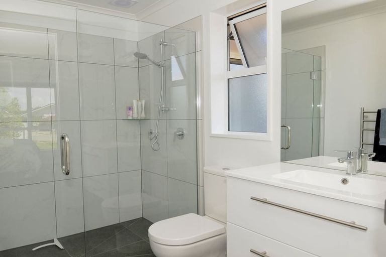 Photo of property in 28 Freyberg Avenue, Kurow, 9435