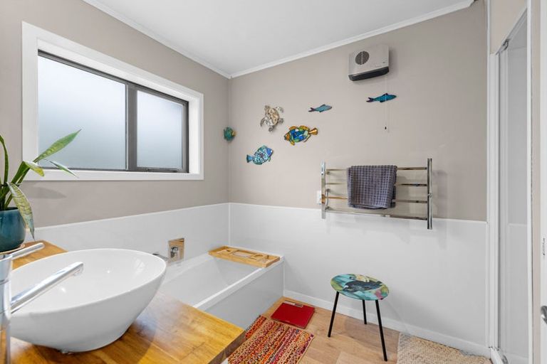 Photo of property in 66 Flinders Road, Heathcote Valley, Christchurch, 8022