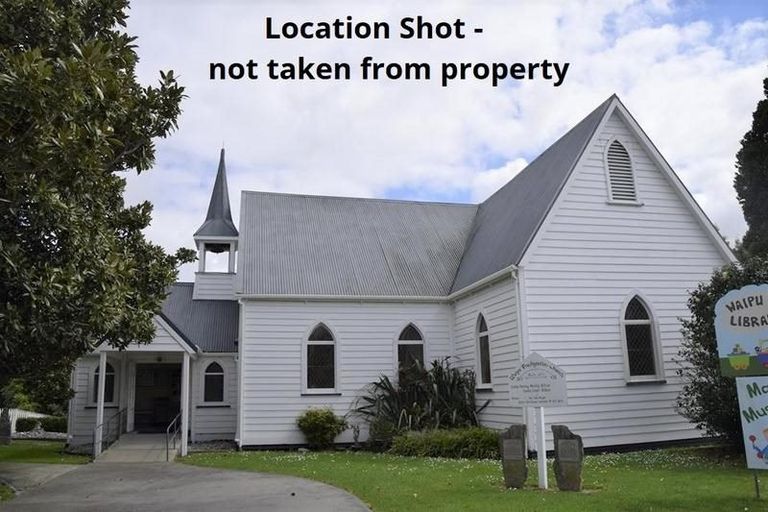 Photo of property in 28 Shoemaker Road, Waipu, 0510