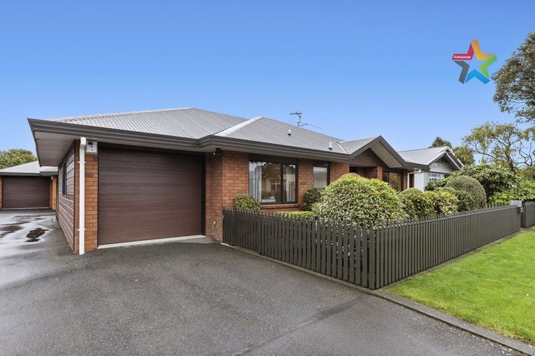 Photo of property in 1/14 Vincent Street, Waterloo, Lower Hutt, 5011