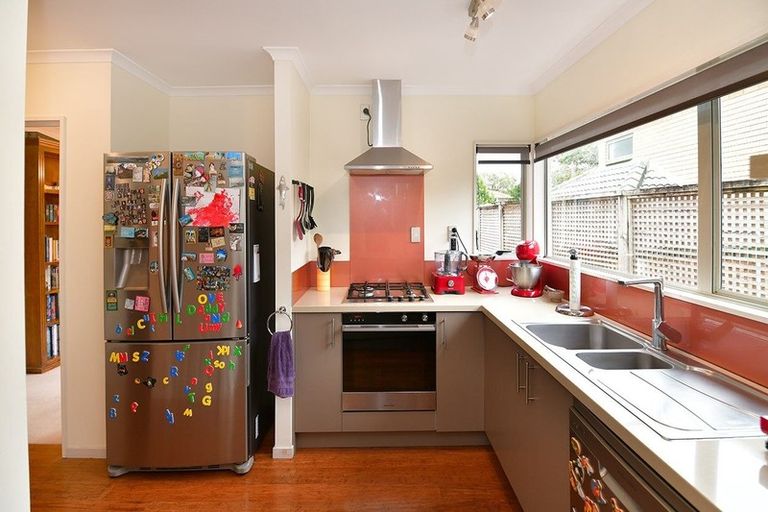 Photo of property in 26 Amherst Place, Albany, Auckland, 0632