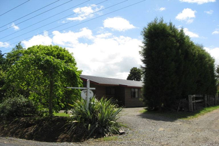 Photo of property in 8 Miro Street, Drury, 2113