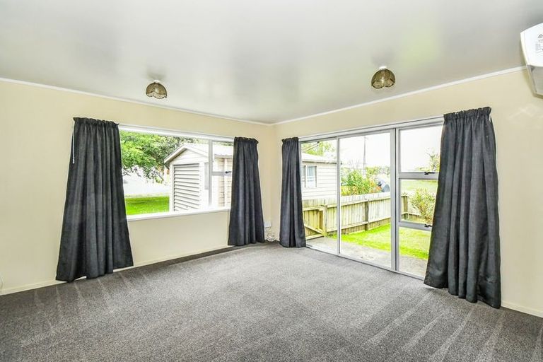 Photo of property in 19a Beaumonts Way, Manurewa, Auckland, 2102