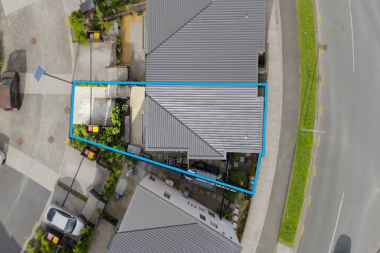 Photo of property in 24 Clark Road, Hobsonville, Auckland, 0616