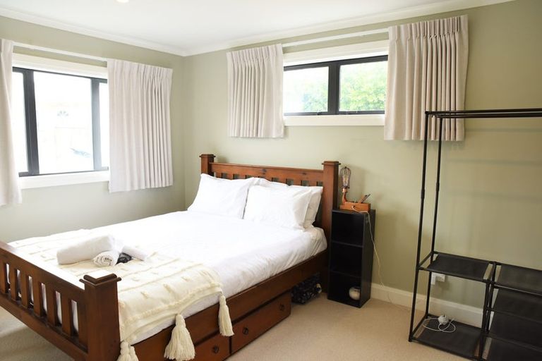 Photo of property in 171a Beach Haven Road, Beach Haven, Auckland, 0626