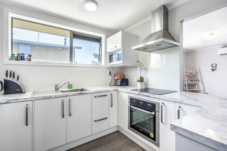 Photo of property in 32 Dundee Place, Strathern, Invercargill, 9812