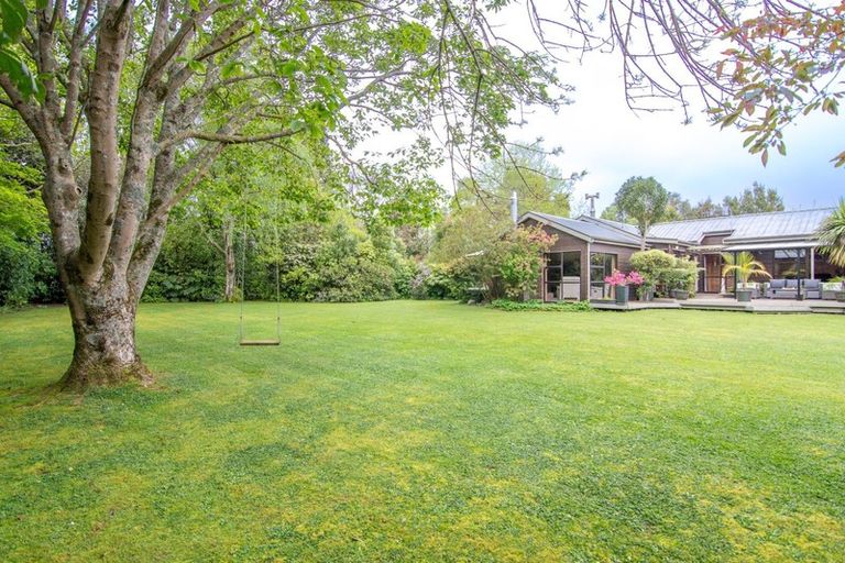 Photo of property in 88 Engles Road, Shannon, 4821