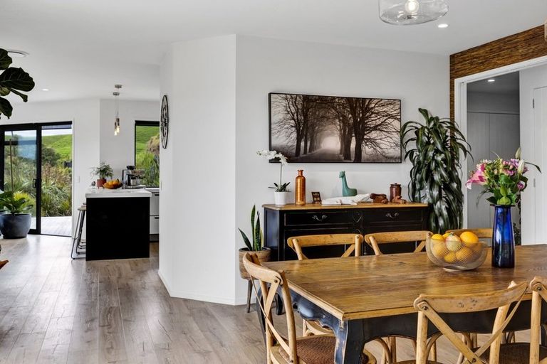 Photo of property in 511 Plymouth Road, Koru, New Plymouth, 4374