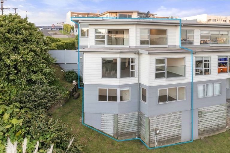 Photo of property in 3/4 Huka Road, Birkenhead, Auckland, 0626