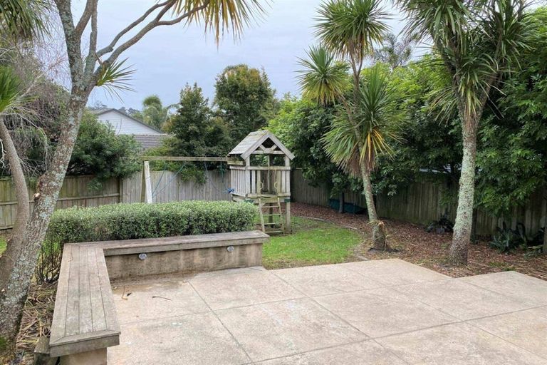 Photo of property in 6 Wynona Close, Albany, Auckland, 0632