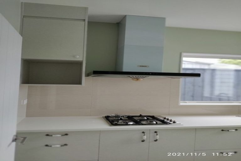 Photo of property in 21a The Boulevard, Sunnyhills, Auckland, 2010
