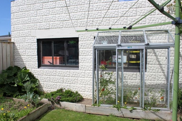 Photo of property in 25 Ross Street, Mosgiel, 9024