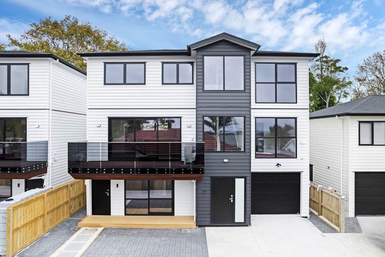 Photo of property in 16b Brandon Road, Glen Eden, Auckland, 0602