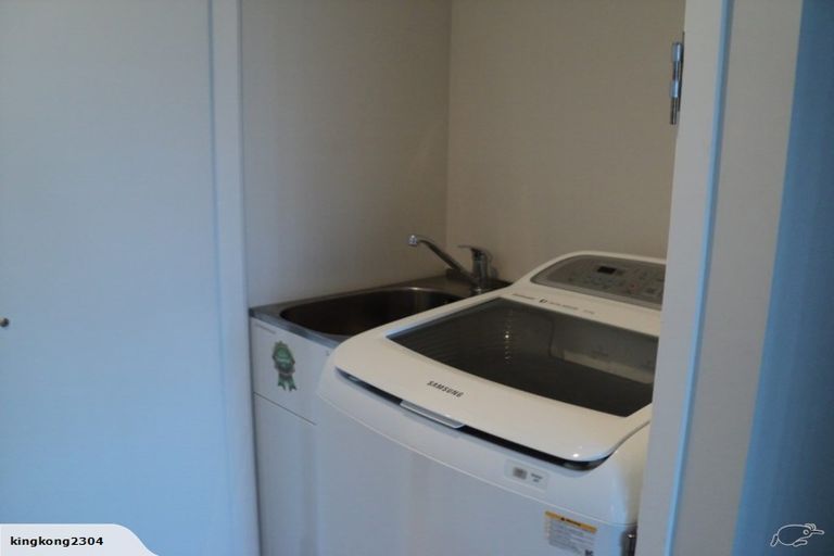 Photo of property in 8a Diosma Place, Botany Downs, Auckland, 2010