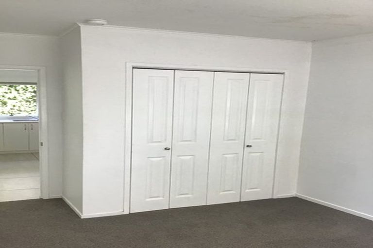 Photo of property in 1/12 Rugby Road, Birkenhead, Auckland, 0626