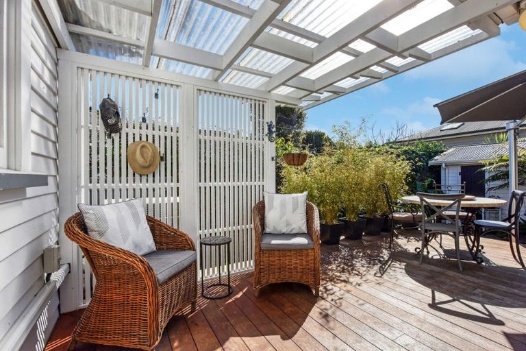 Photo of property in 255 Bridge Street, The Wood, Nelson, 7010