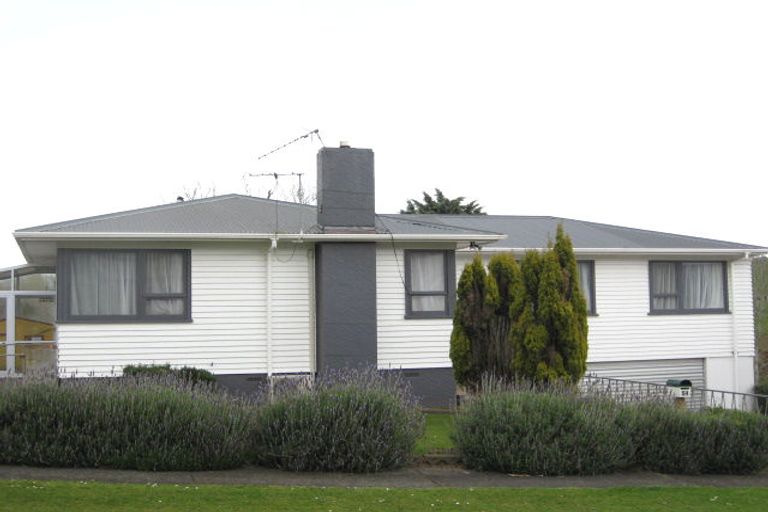 Photo of property in 54 Oranga Street, Westown, New Plymouth, 4310