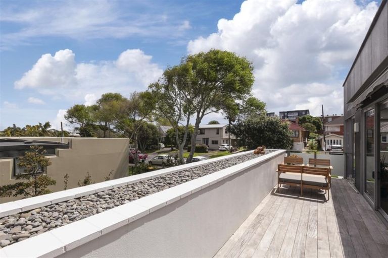 Photo of property in Maison Apartments, 111/16 Huron Street, Takapuna, Auckland, 0622